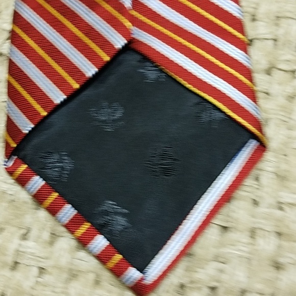 Brooks brothers tie - Picture 3 of 3